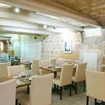 Du Leman Hotel
