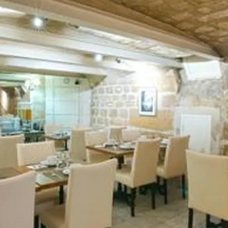 Du Leman Hotel