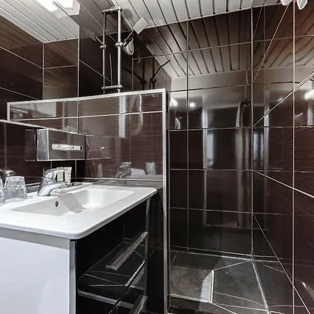 Du Leman Hotel 3*