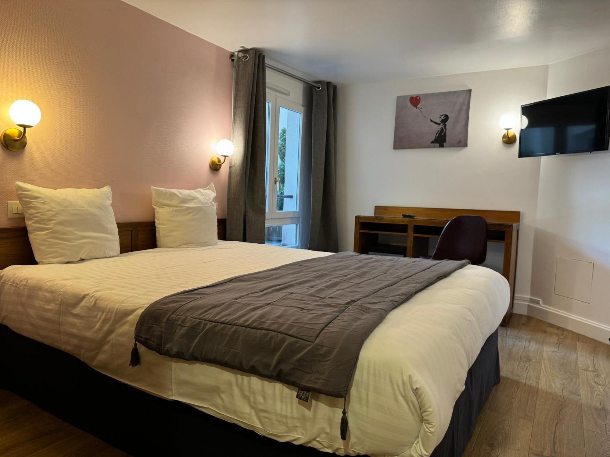 Hotel Du Leman Paris